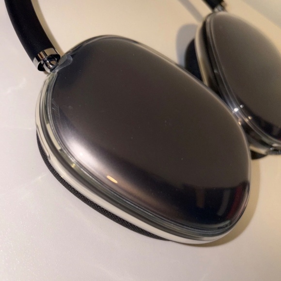 Apple (MGYH3AM/A) AirPods Pro Max Headphones - Space Gray - Picture 4 of 5